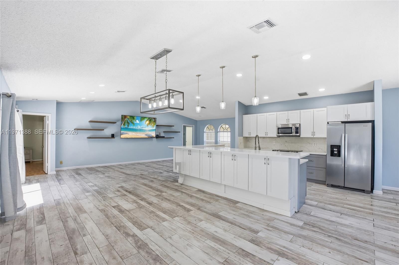 3810 NW 58th St - 10