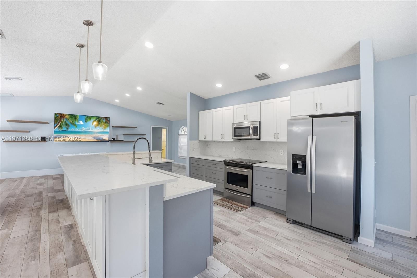 3810 NW 58th St - 12