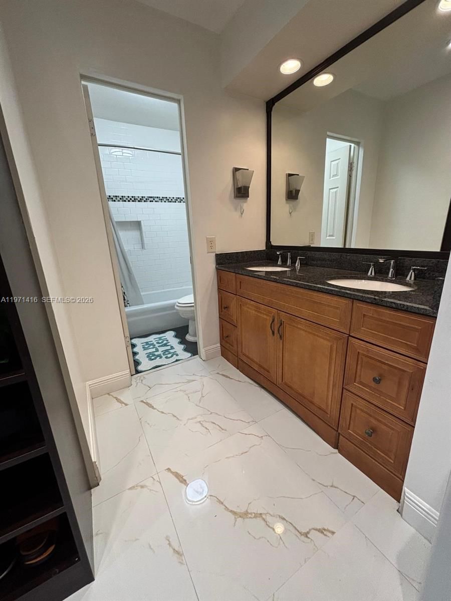 160 Cypress Club Dr, Unit 608 - 10