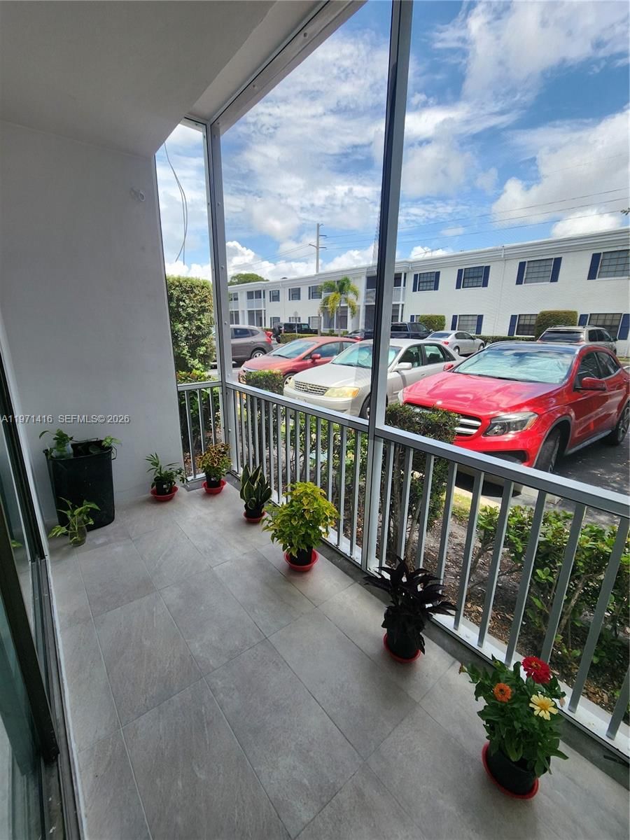 160 Cypress Club Dr, Unit 608 - 5