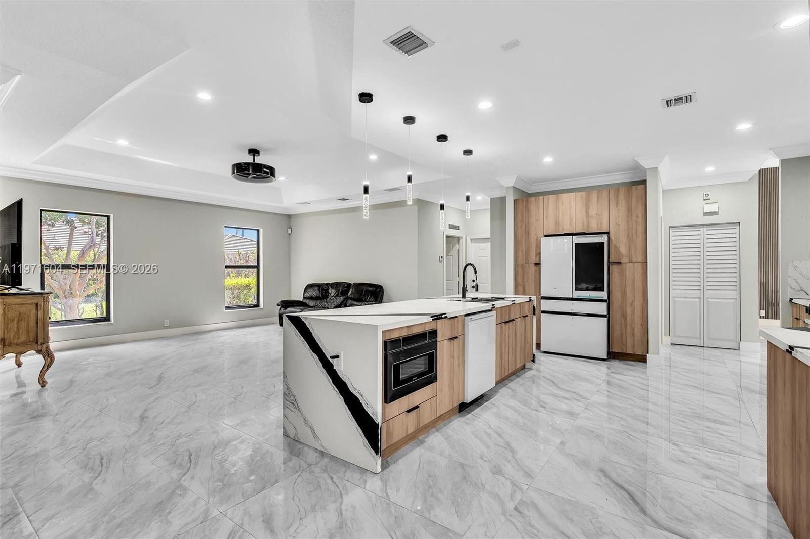 12555 SW 34th Pl - 22