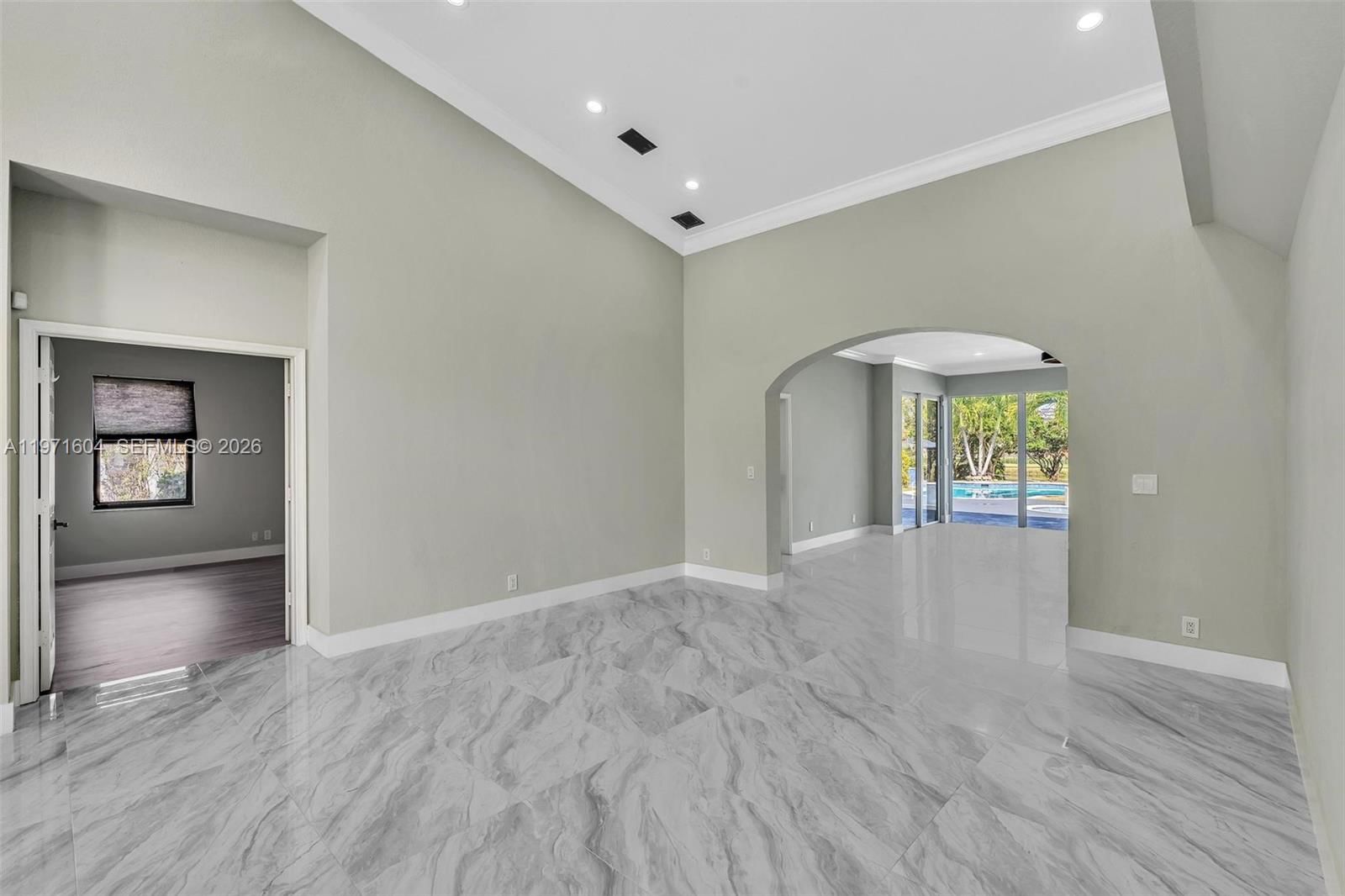 12555 SW 34th Pl - 37