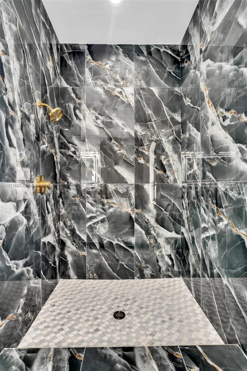 12555 SW 34th Pl - 46