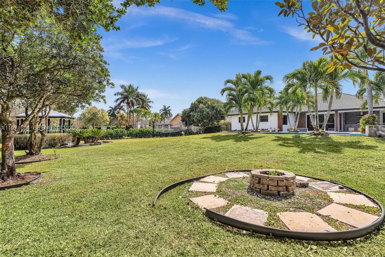 12555 SW 34th Pl - 76