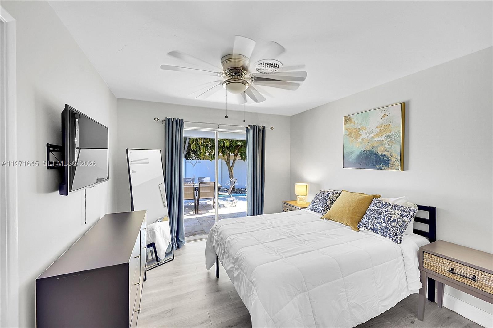 1950 NE 55th Ct - 22