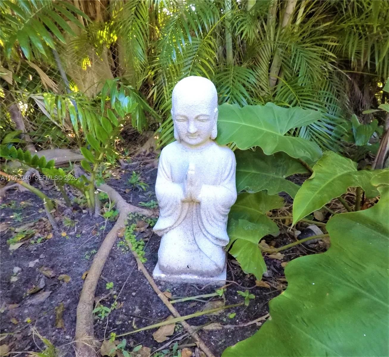 8819 Hawthorne Ave - 30