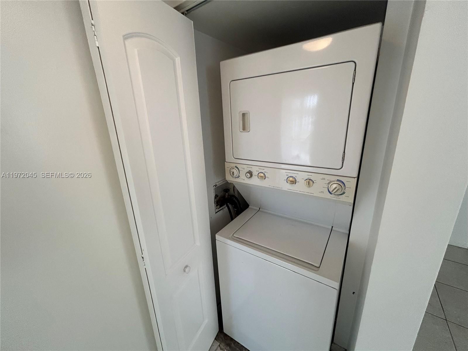 5200 NW 31st Ave, Unit 160 - 14