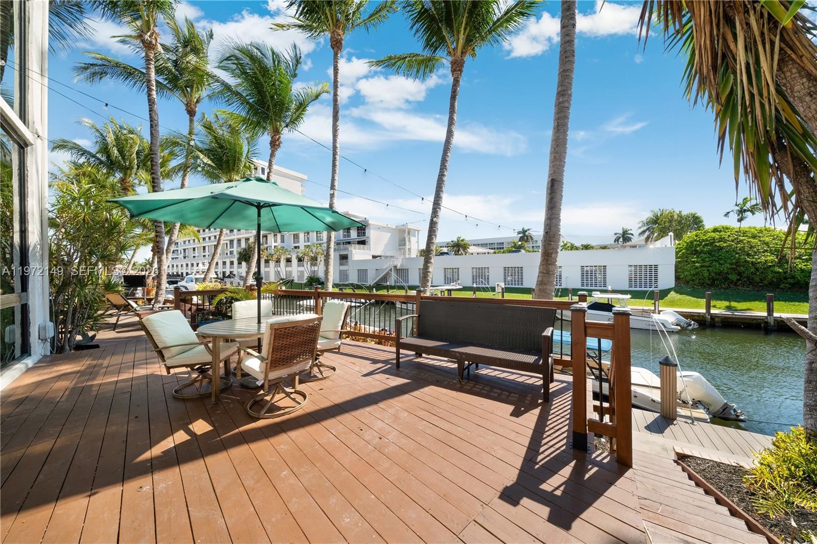 3068 NE 49TH ST - 22