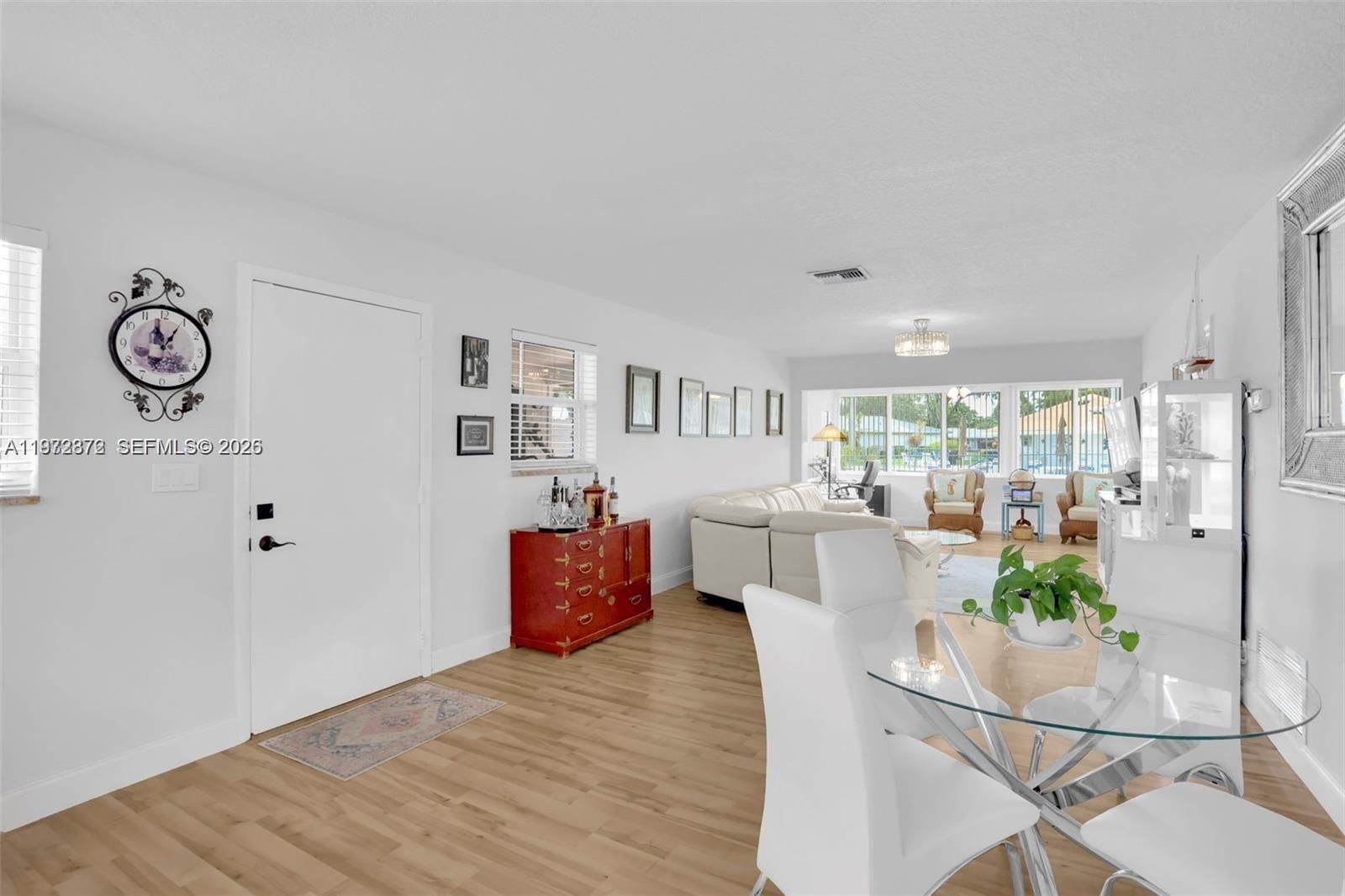 841 MEADOWLARK LN - 7