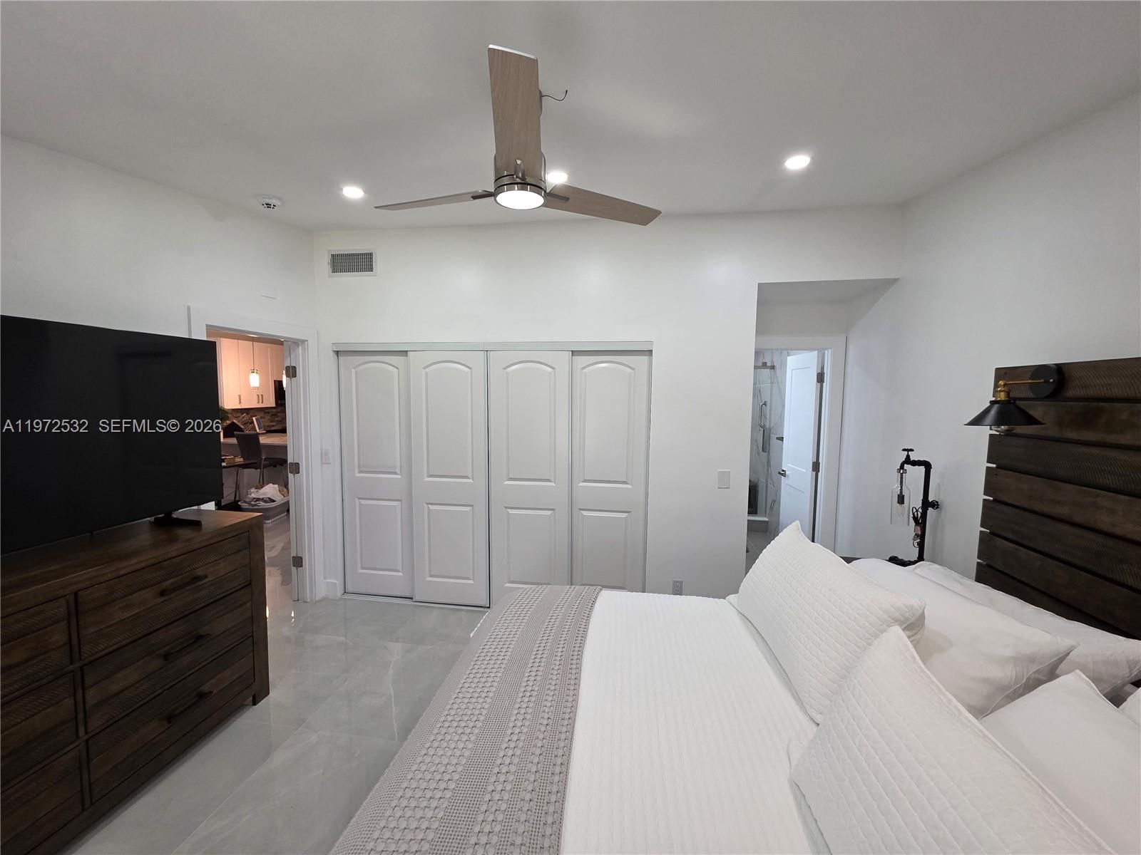 15619 Bottlebrush Cir - 30