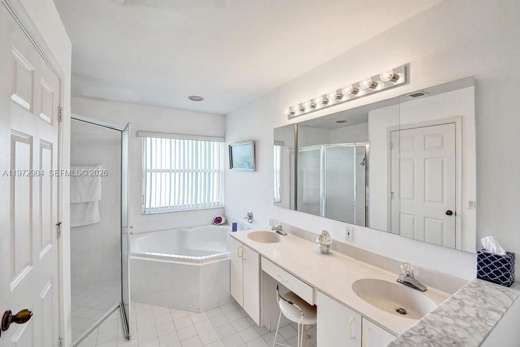 3151 OVERLOOK RD - 21