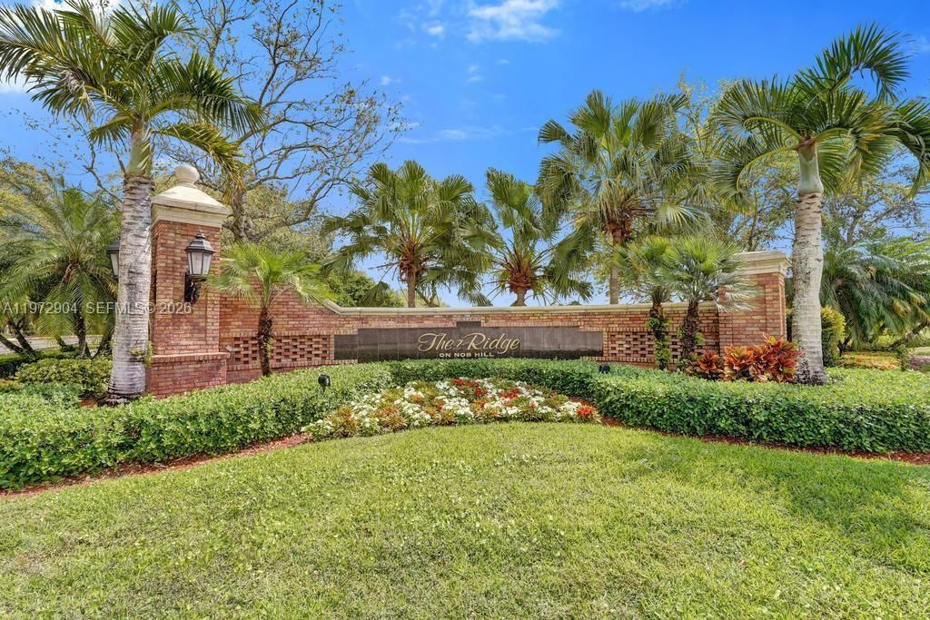 3151 OVERLOOK RD - 30