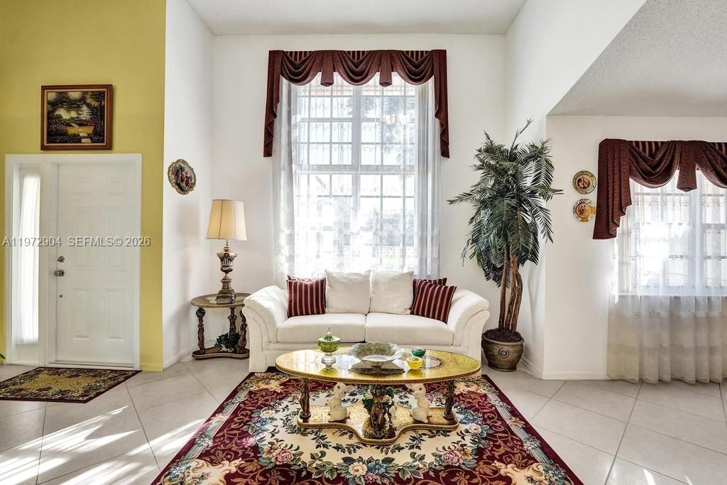 3151 OVERLOOK RD - 5