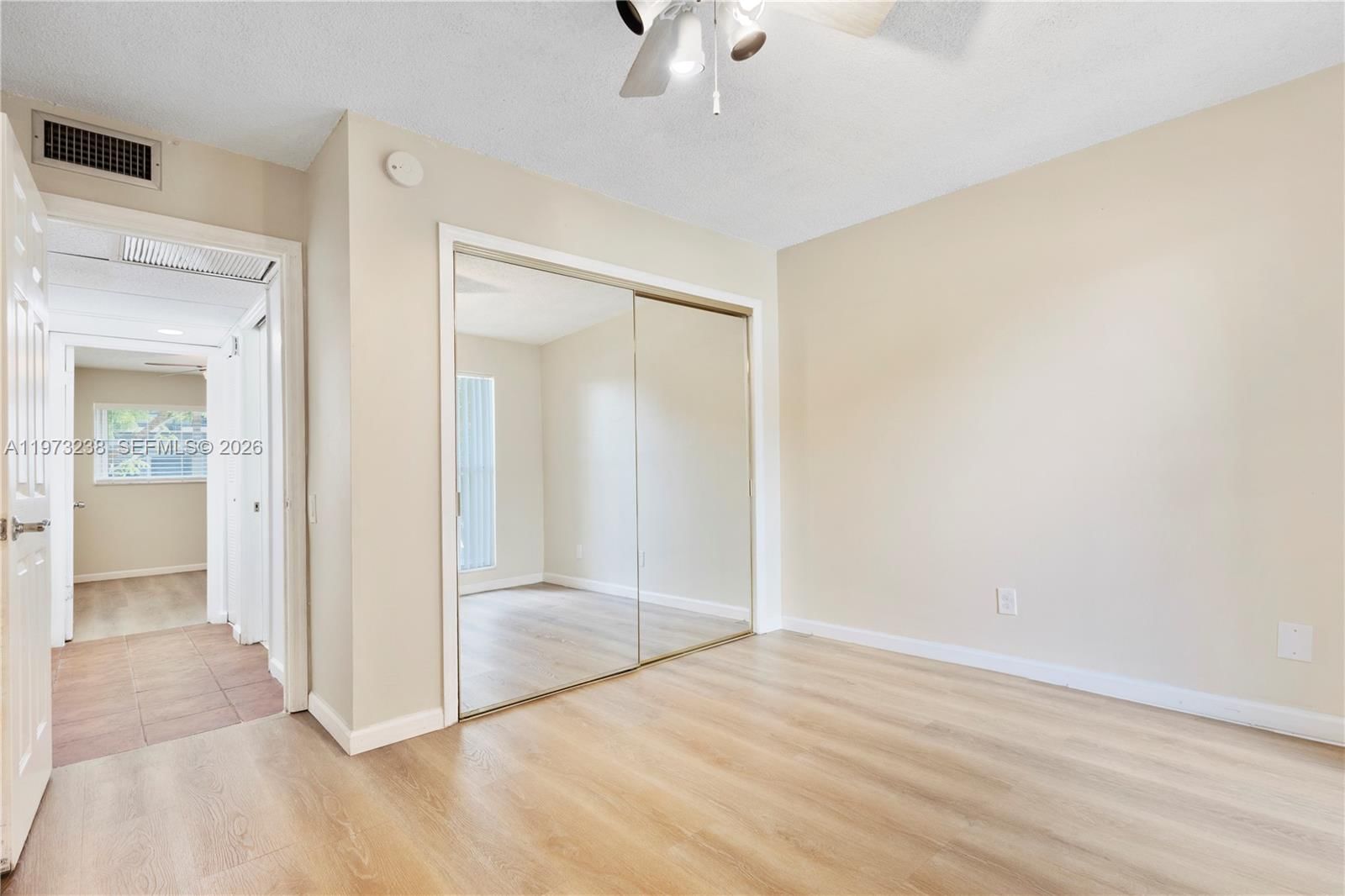 5216 NE 6TH AVE, Unit B3 - 24