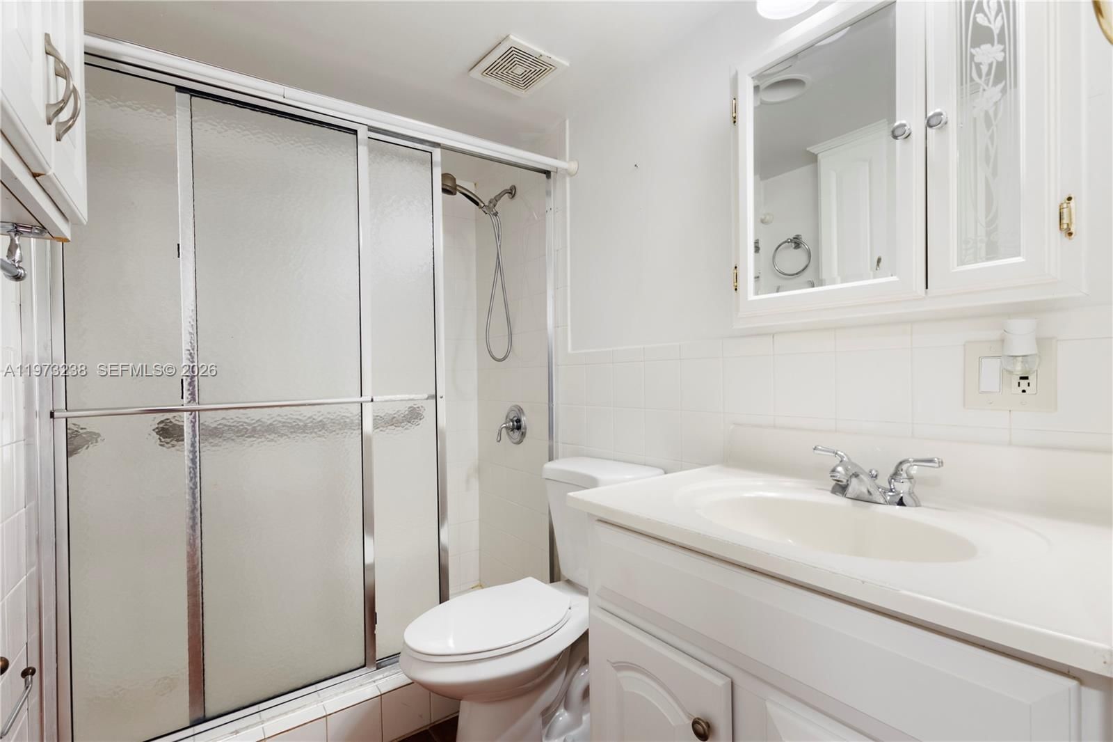 5216 NE 6TH AVE, Unit B3 - 25