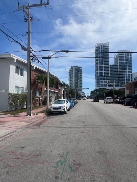 305 69TH ST, Unit 205 - 3