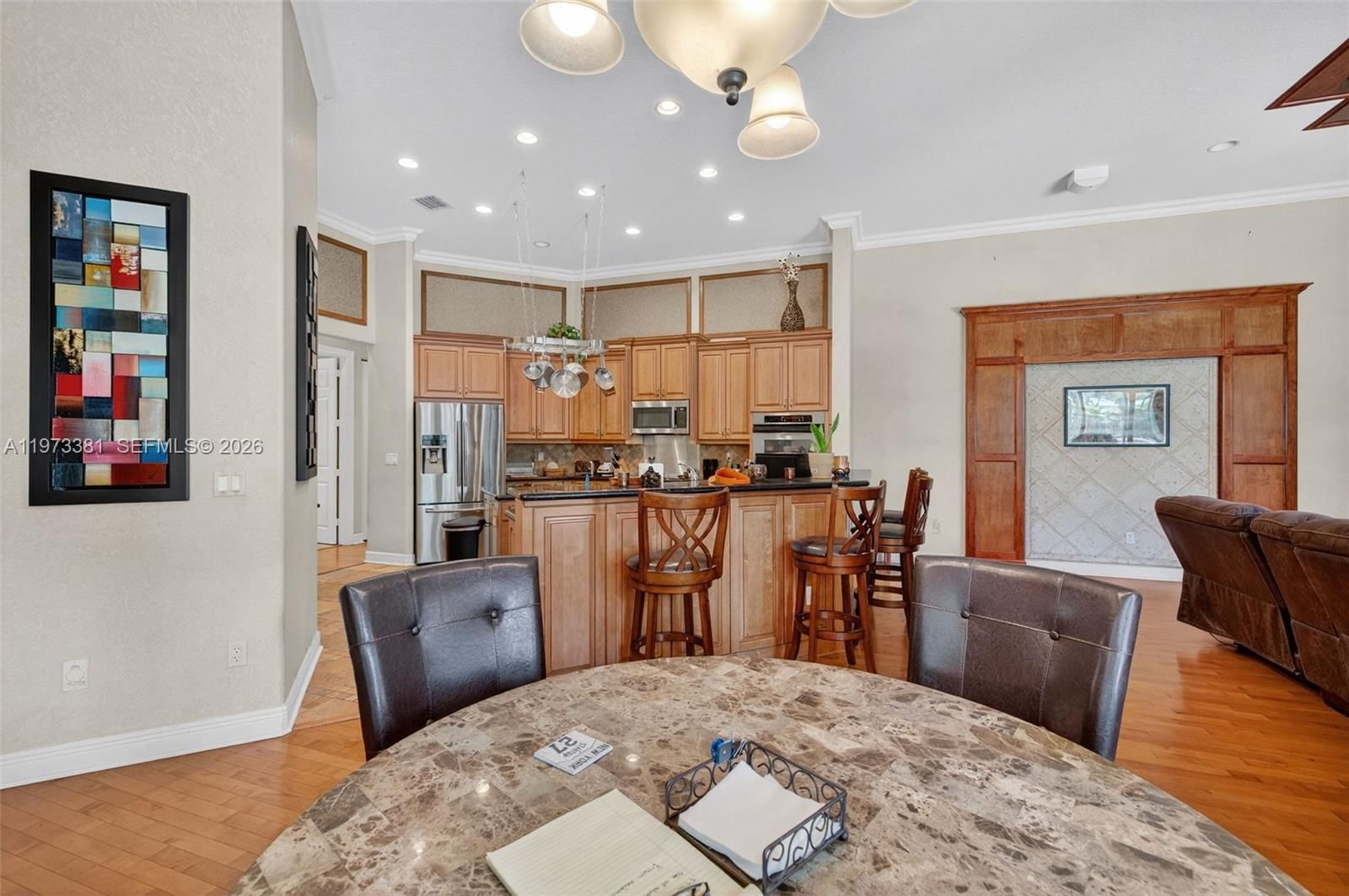 3792 CHURCHILL DOWNS DR - 15