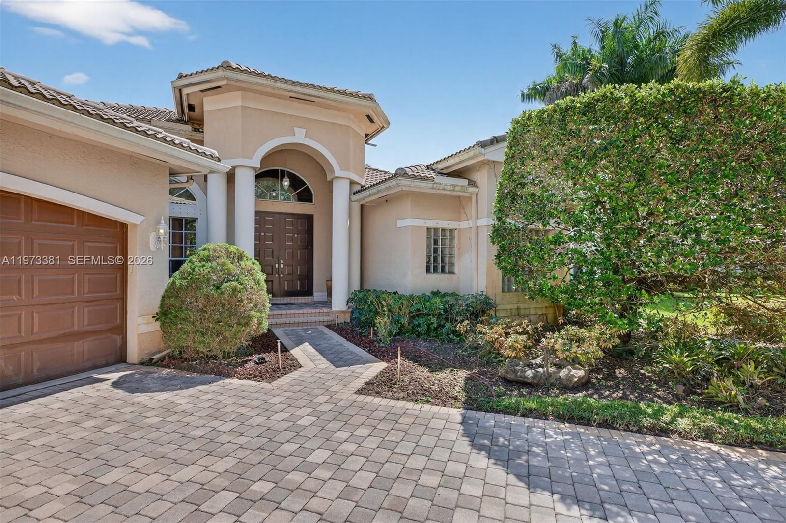 3792 CHURCHILL DOWNS DR - 4