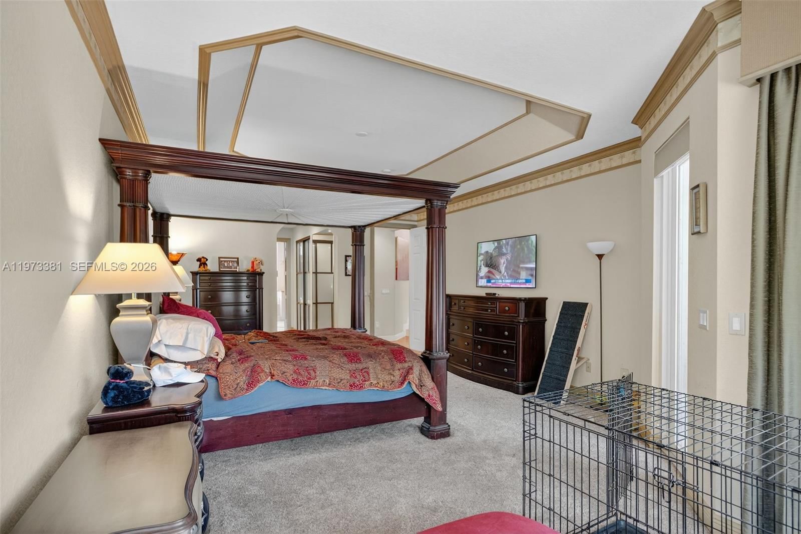 3792 CHURCHILL DOWNS DR - 41