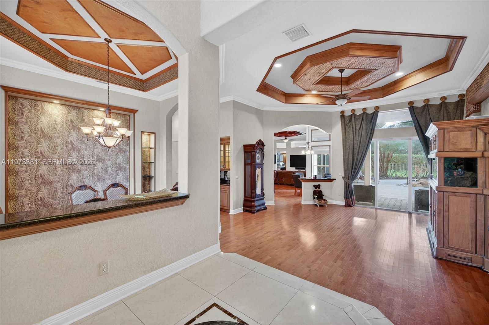 3792 CHURCHILL DOWNS DR - 5