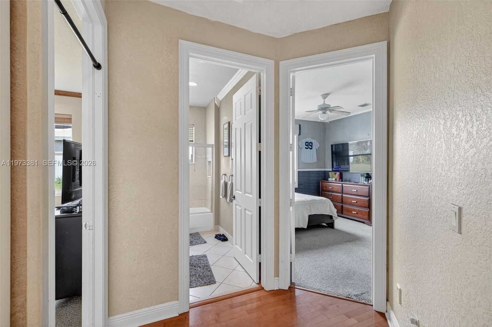 3792 CHURCHILL DOWNS DR - 57