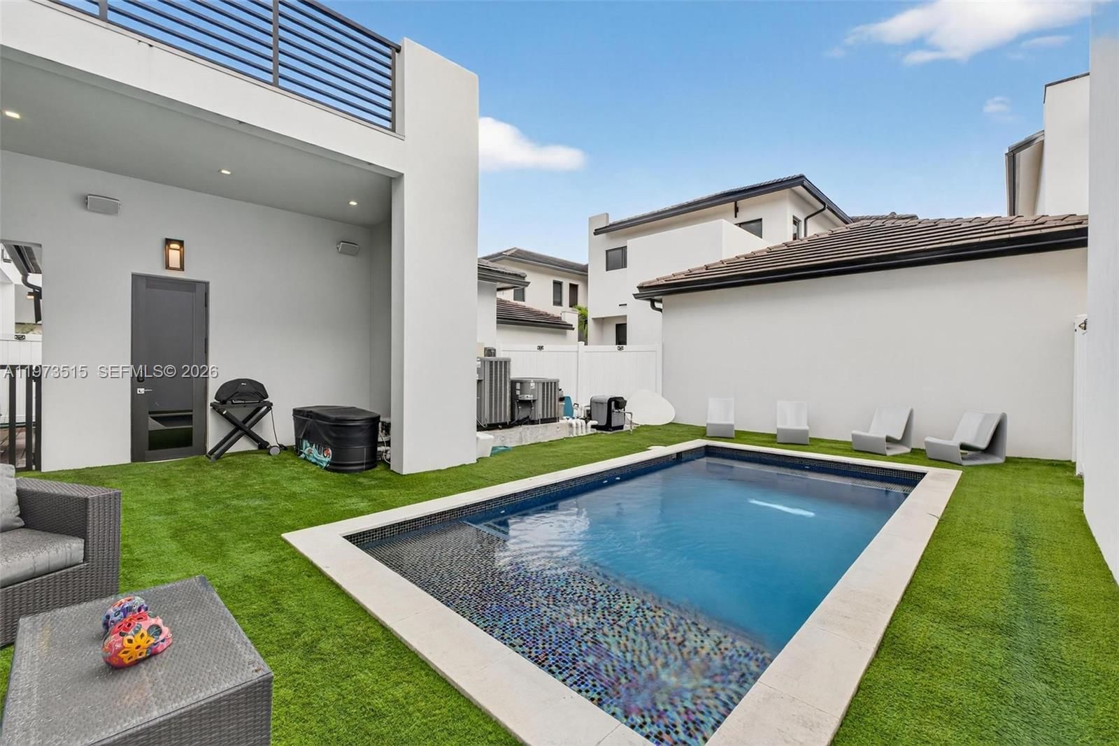 8126 NW 48th Ter - 36