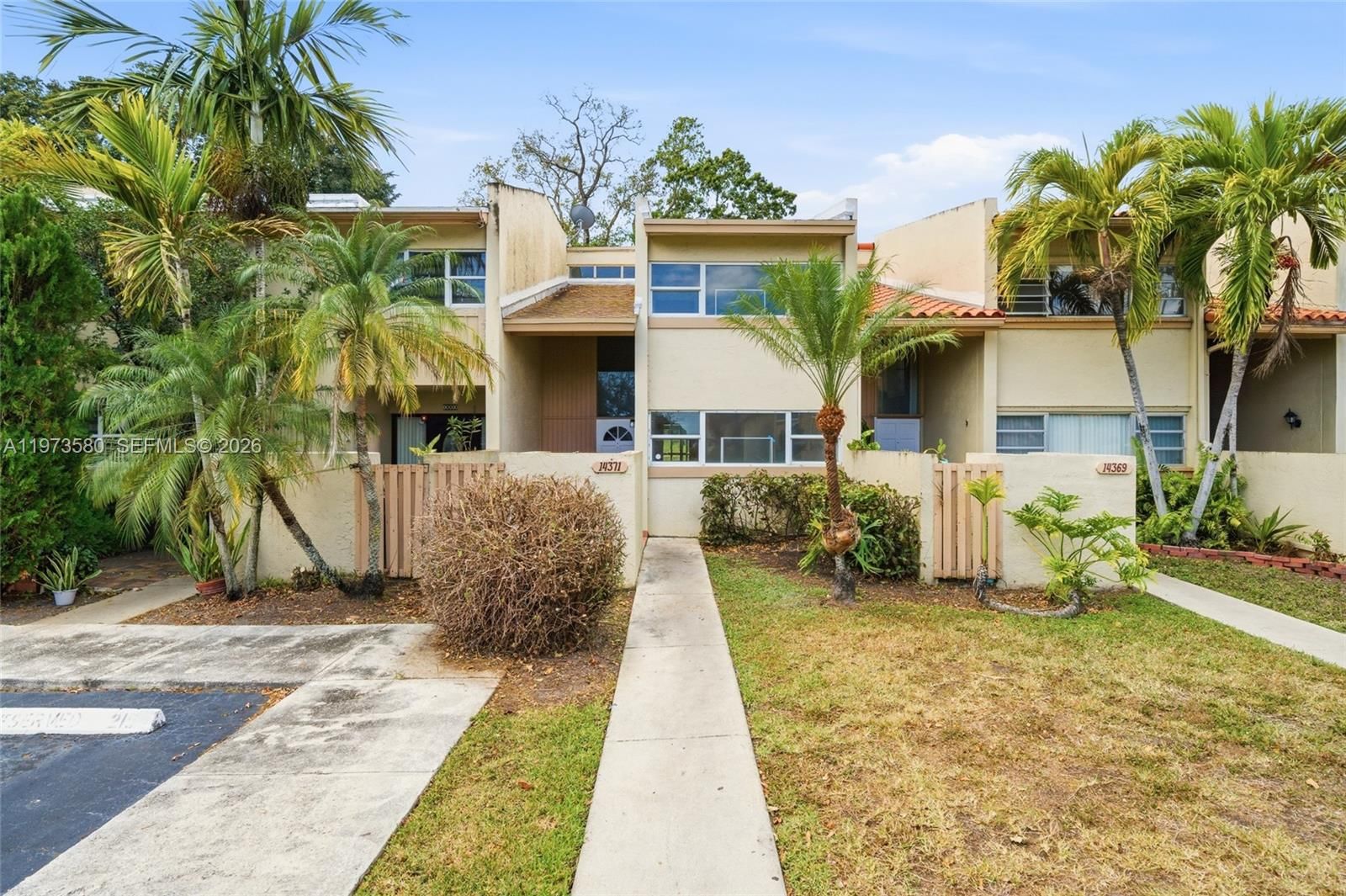 14371 KENDALE LAKES CIR - 2