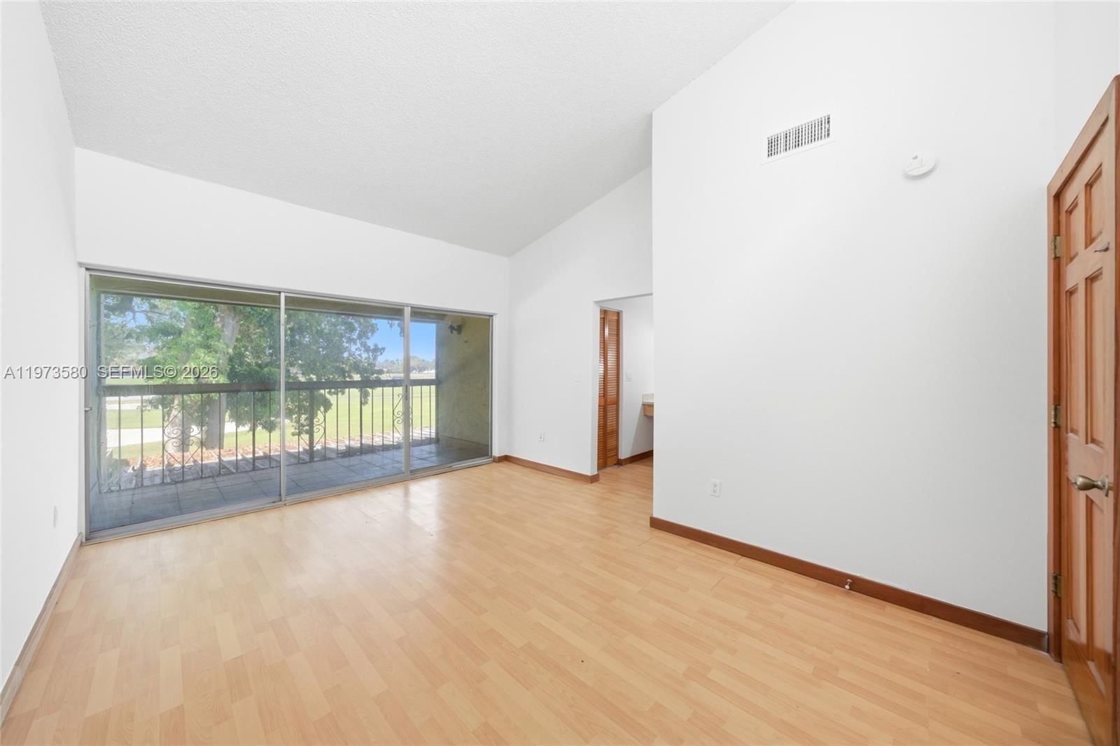 14371 KENDALE LAKES CIR - 21