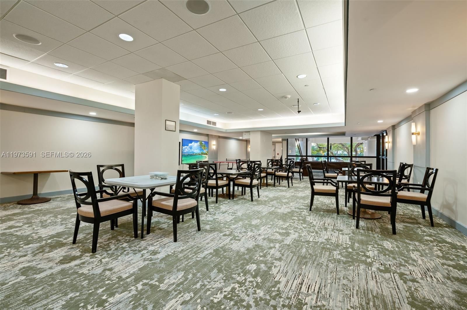 2555 COLLINS AVE, Unit 1002 - 33