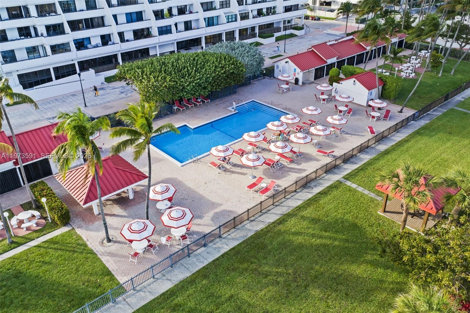 2555 COLLINS AVE, Unit 1002 - 41