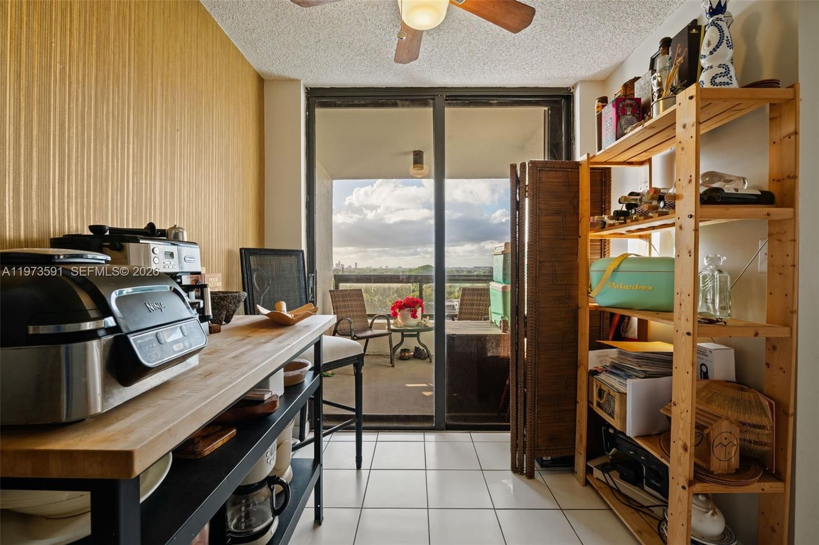 2555 COLLINS AVE, Unit 1002 - 9