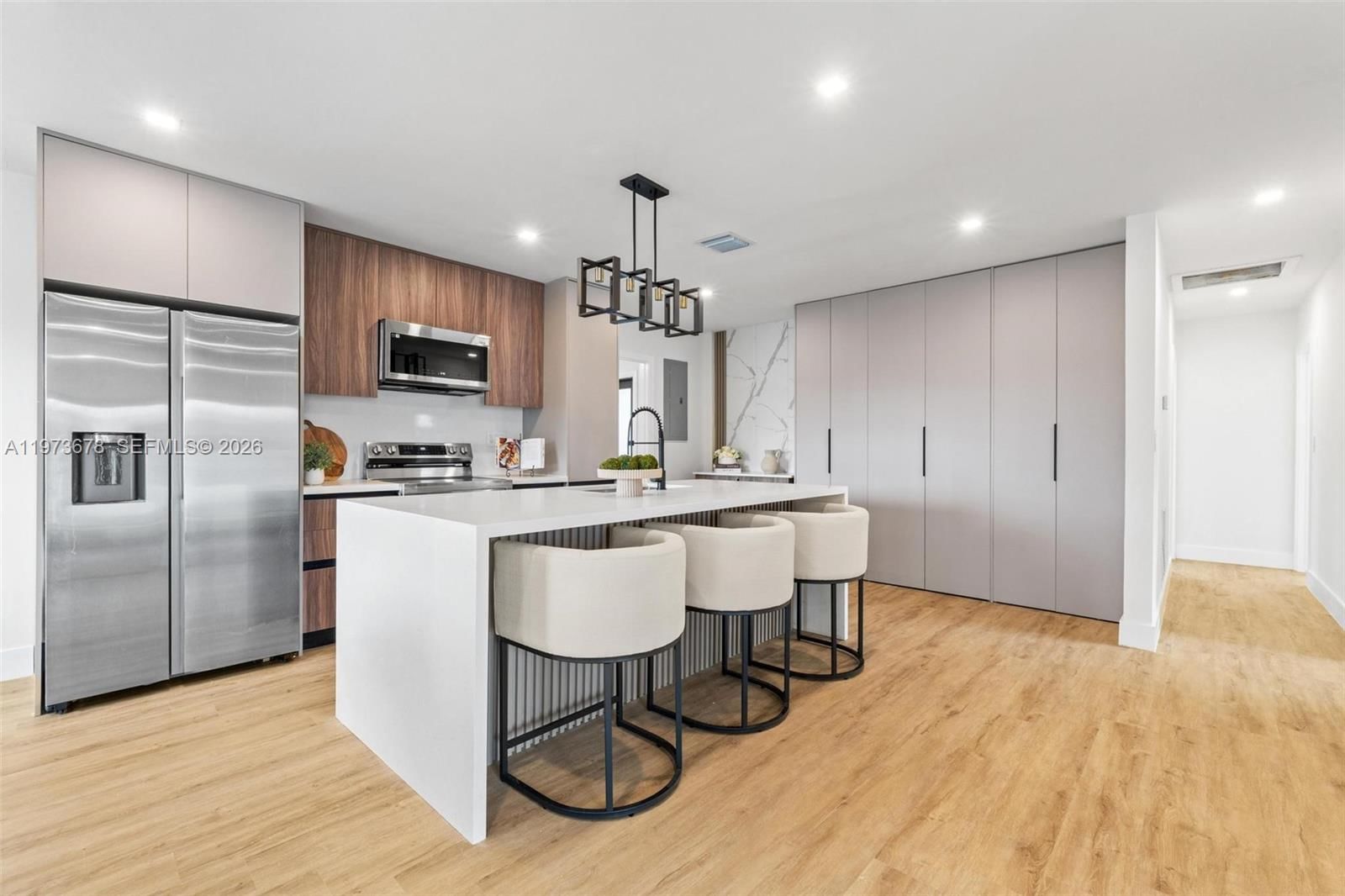 7731 FARRAGUT ST - 13