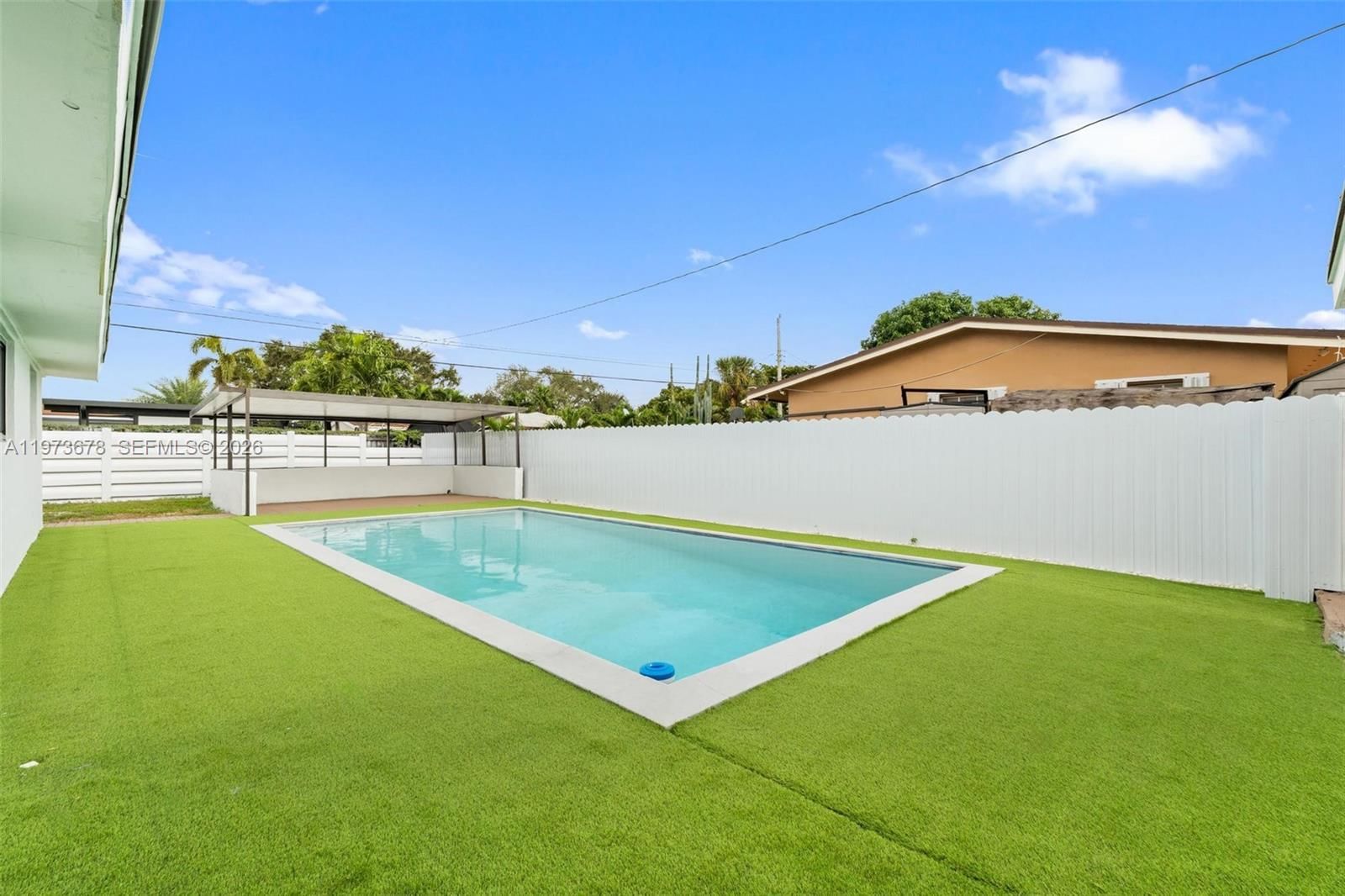 7731 FARRAGUT ST - 35