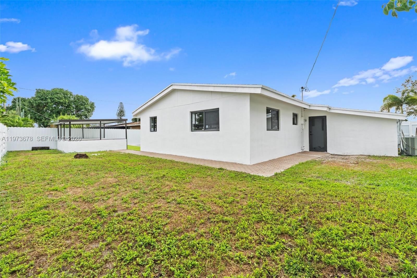 7731 FARRAGUT ST - 40