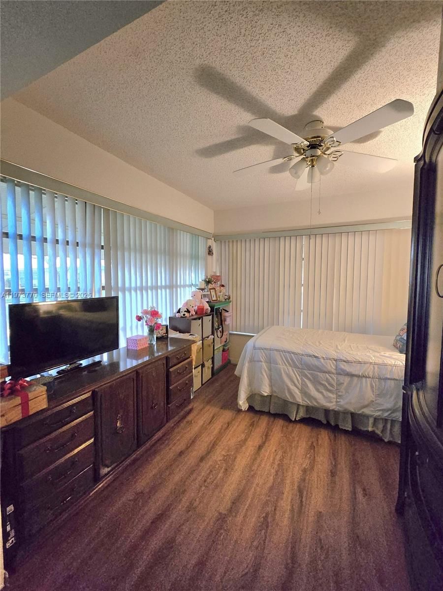 5162 Lakefront Blvd, Unit D - 10