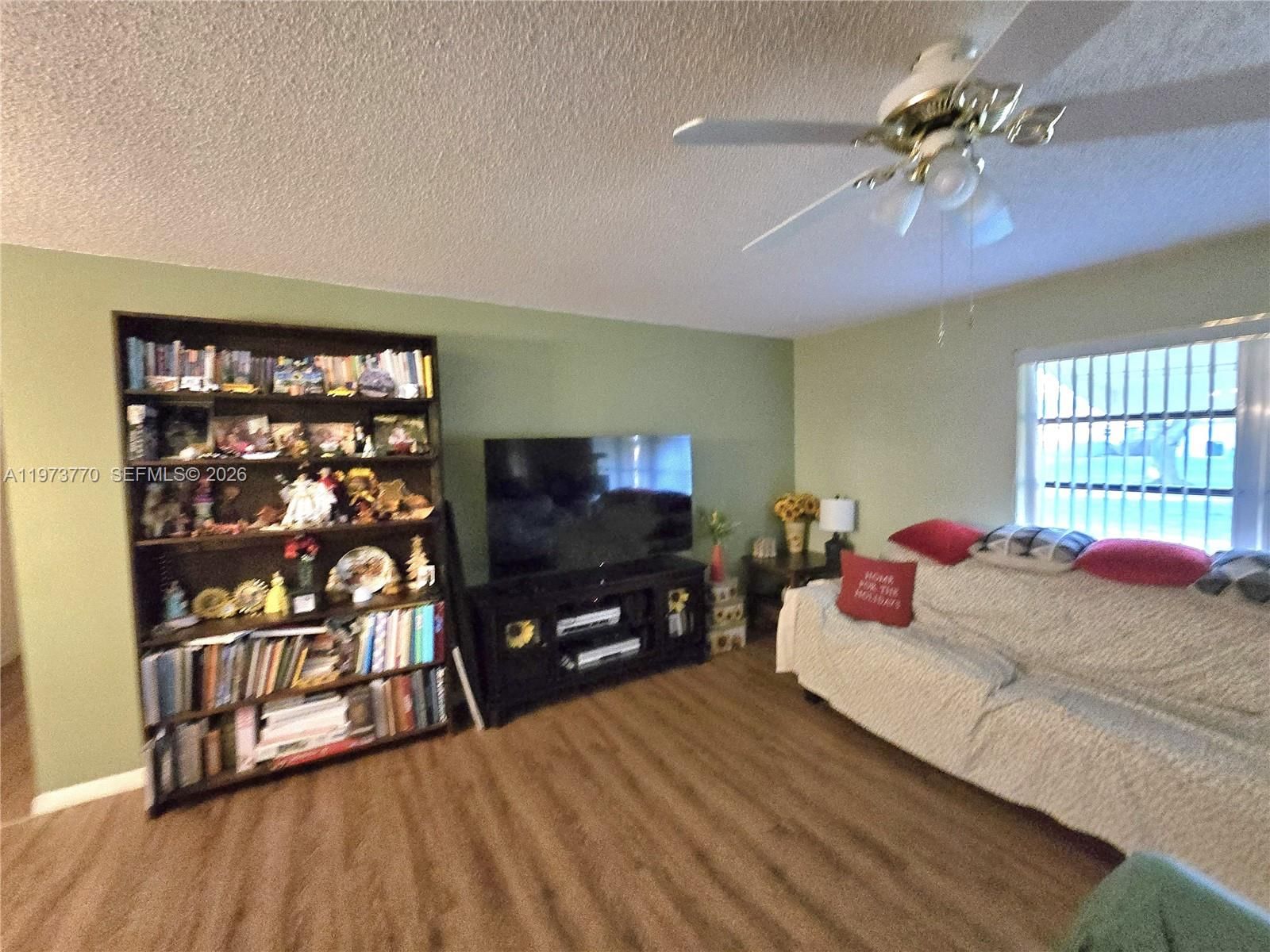 5162 Lakefront Blvd, Unit D - 14