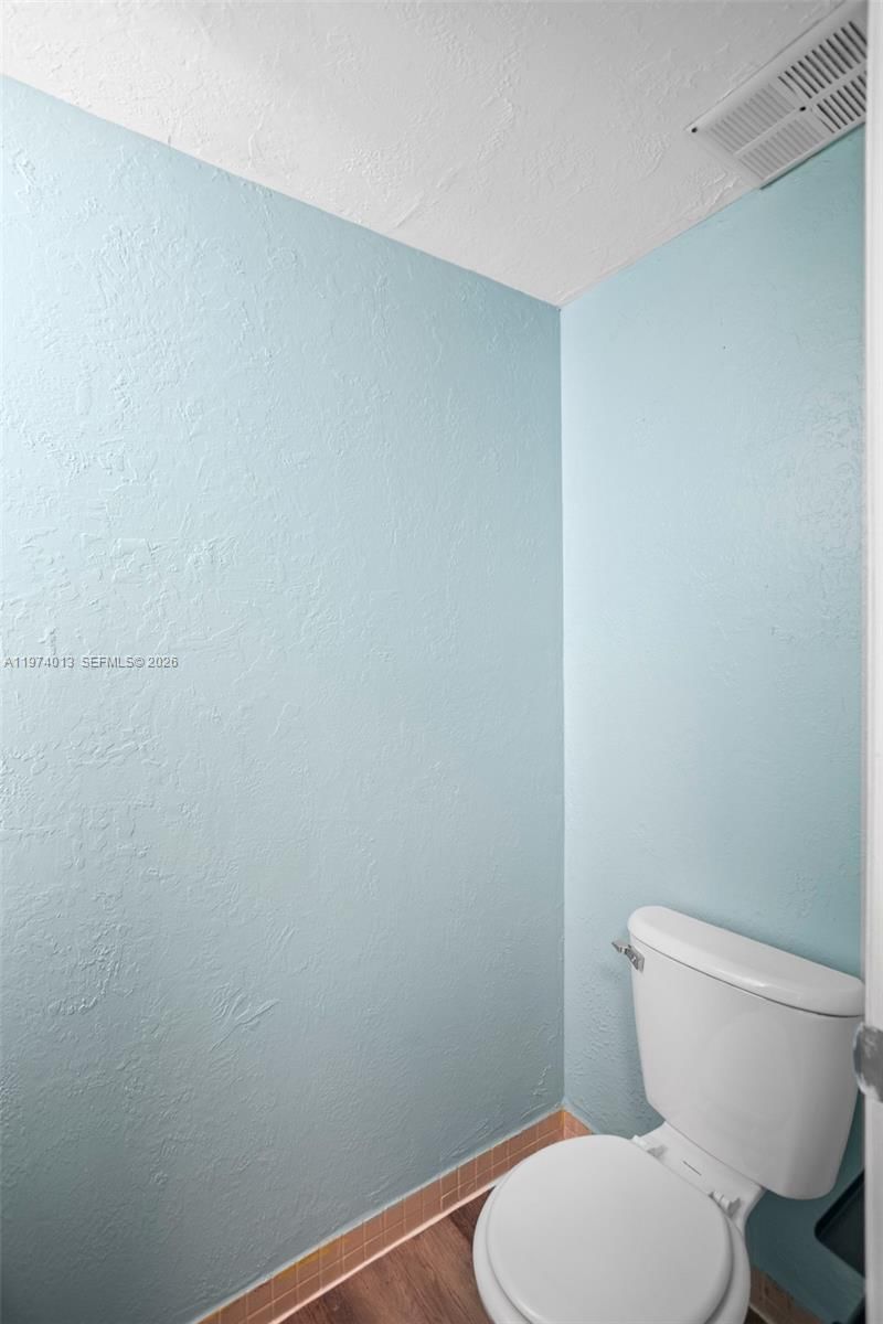 12261 LAKE LOOP RD - 22