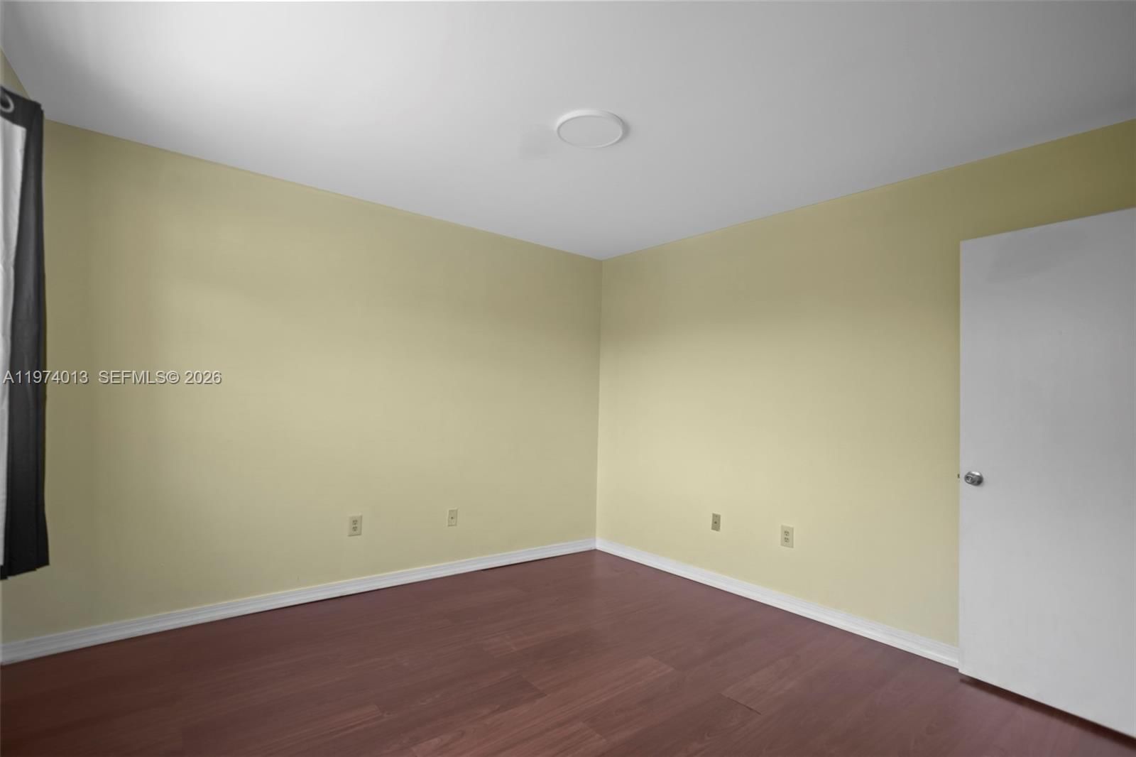 12261 LAKE LOOP RD - 30