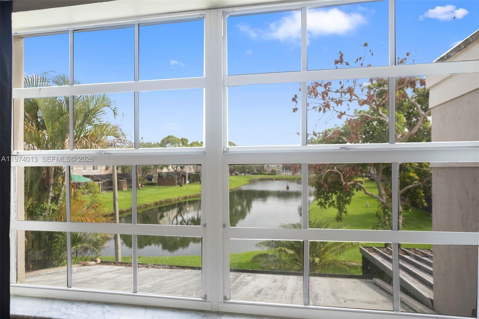 12261 LAKE LOOP RD - 31