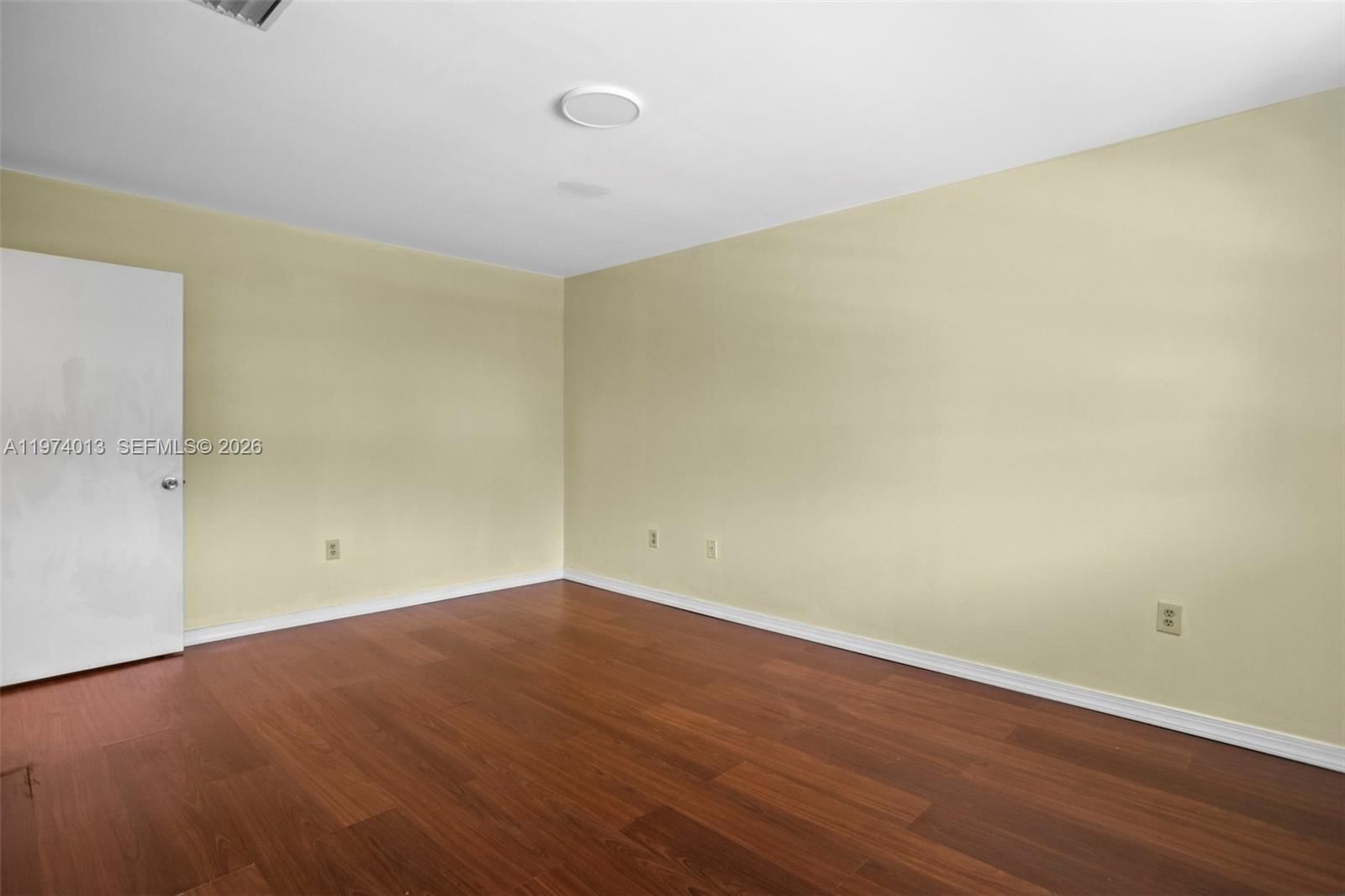 12261 LAKE LOOP RD - 39