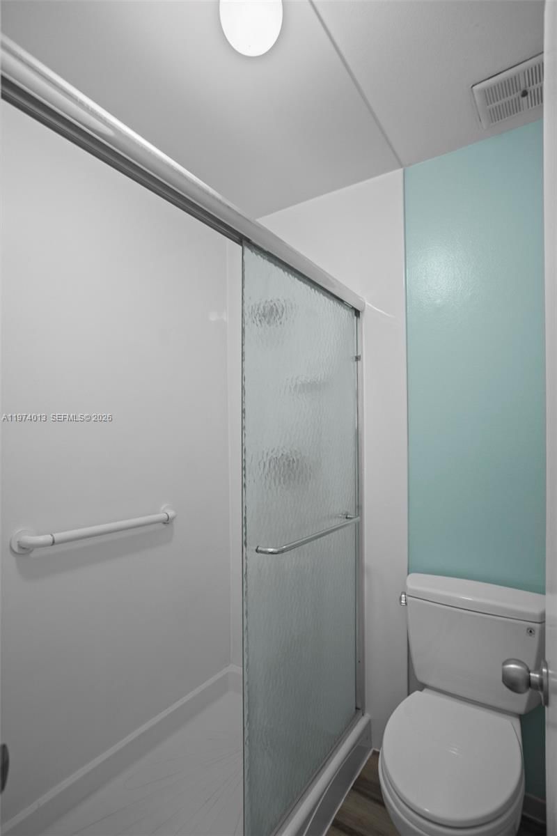 12261 LAKE LOOP RD - 42