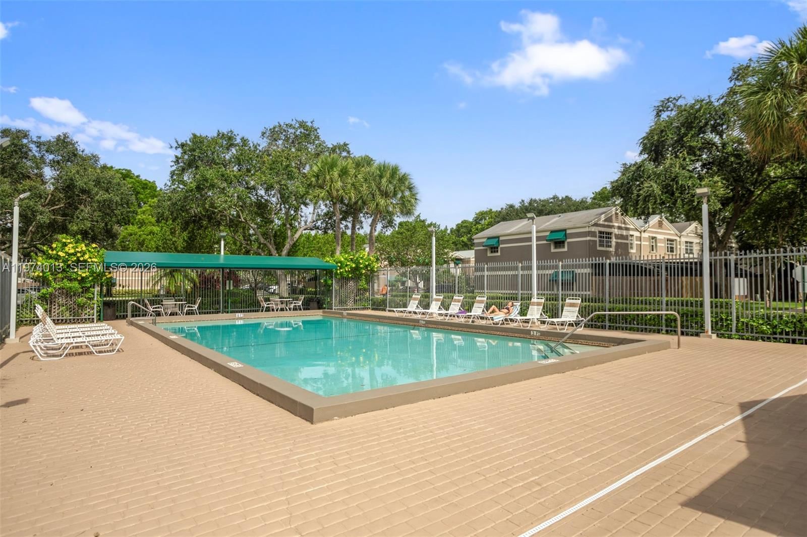 12261 LAKE LOOP RD - 55