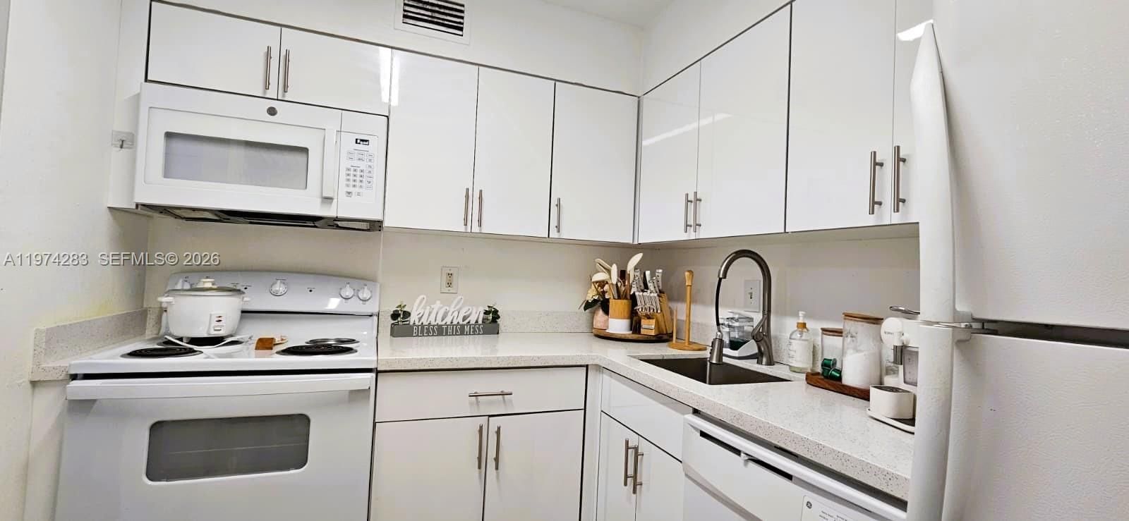 4804 NW 79th Ave, Unit 201 - 12