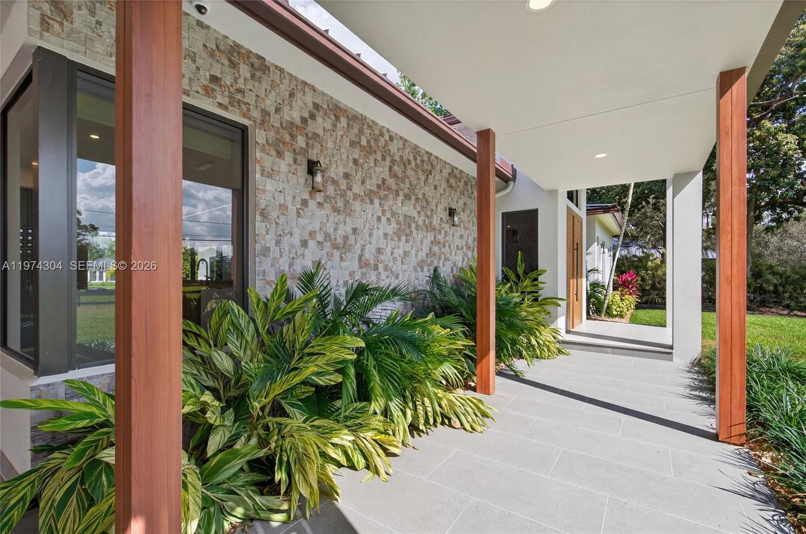 14401 W PALOMINO DR - 11