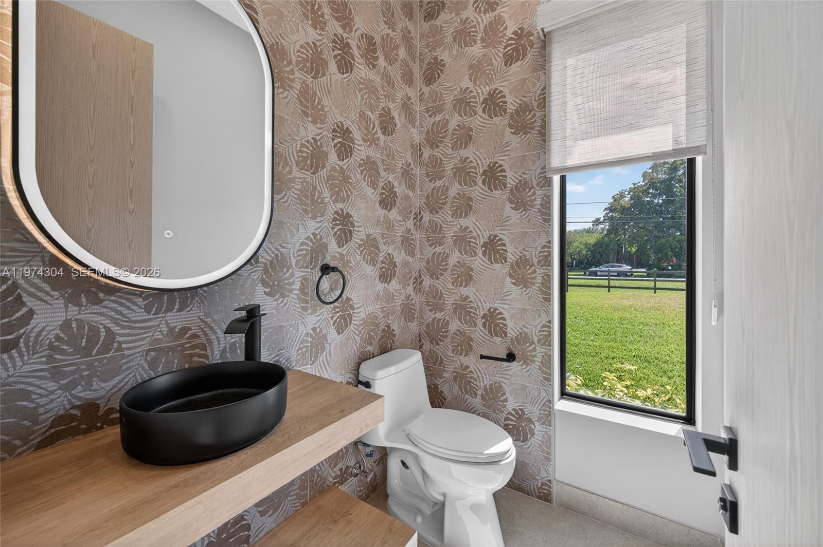 14401 W PALOMINO DR - 15