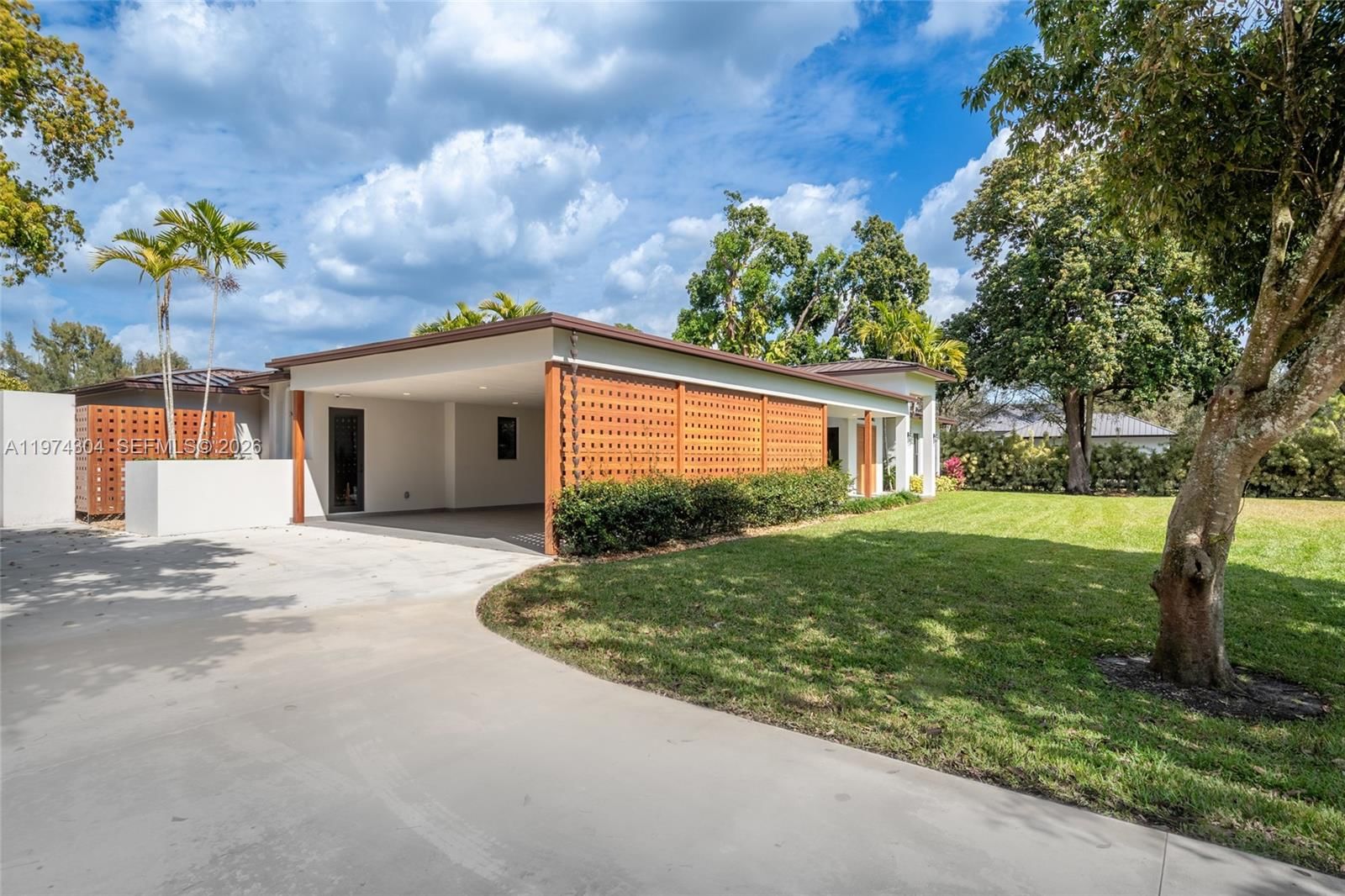 14401 W PALOMINO DR - 8