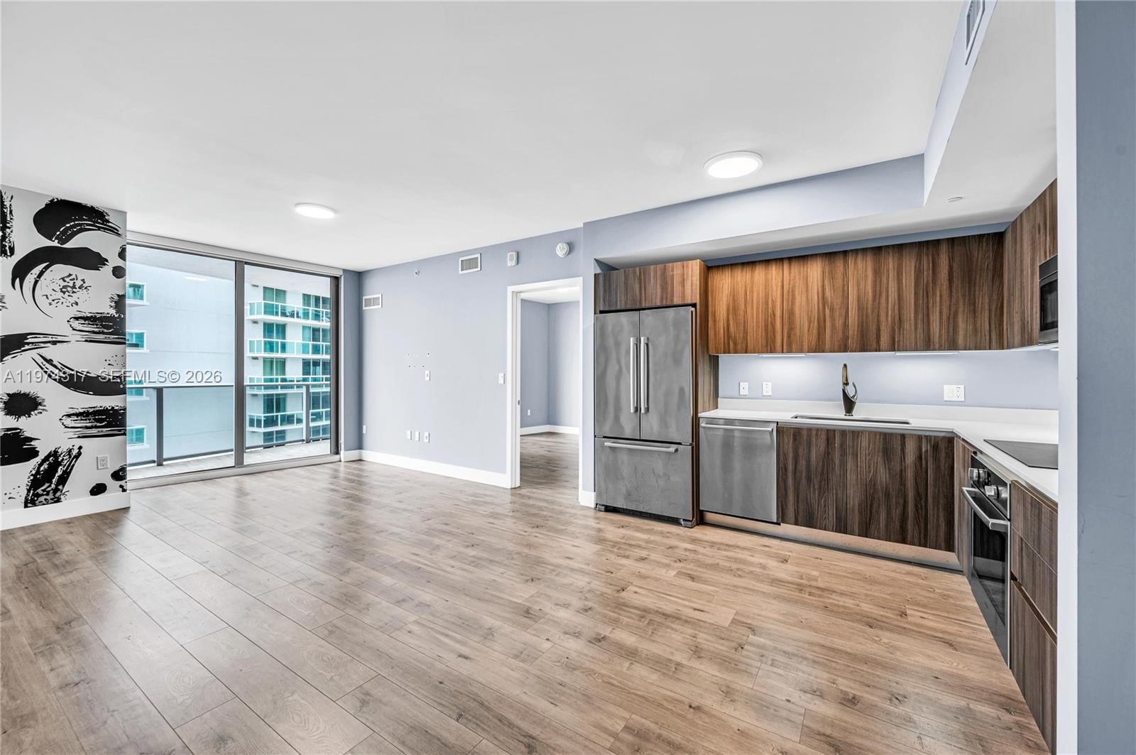 488 NE 18TH ST, Unit 2403 - 1