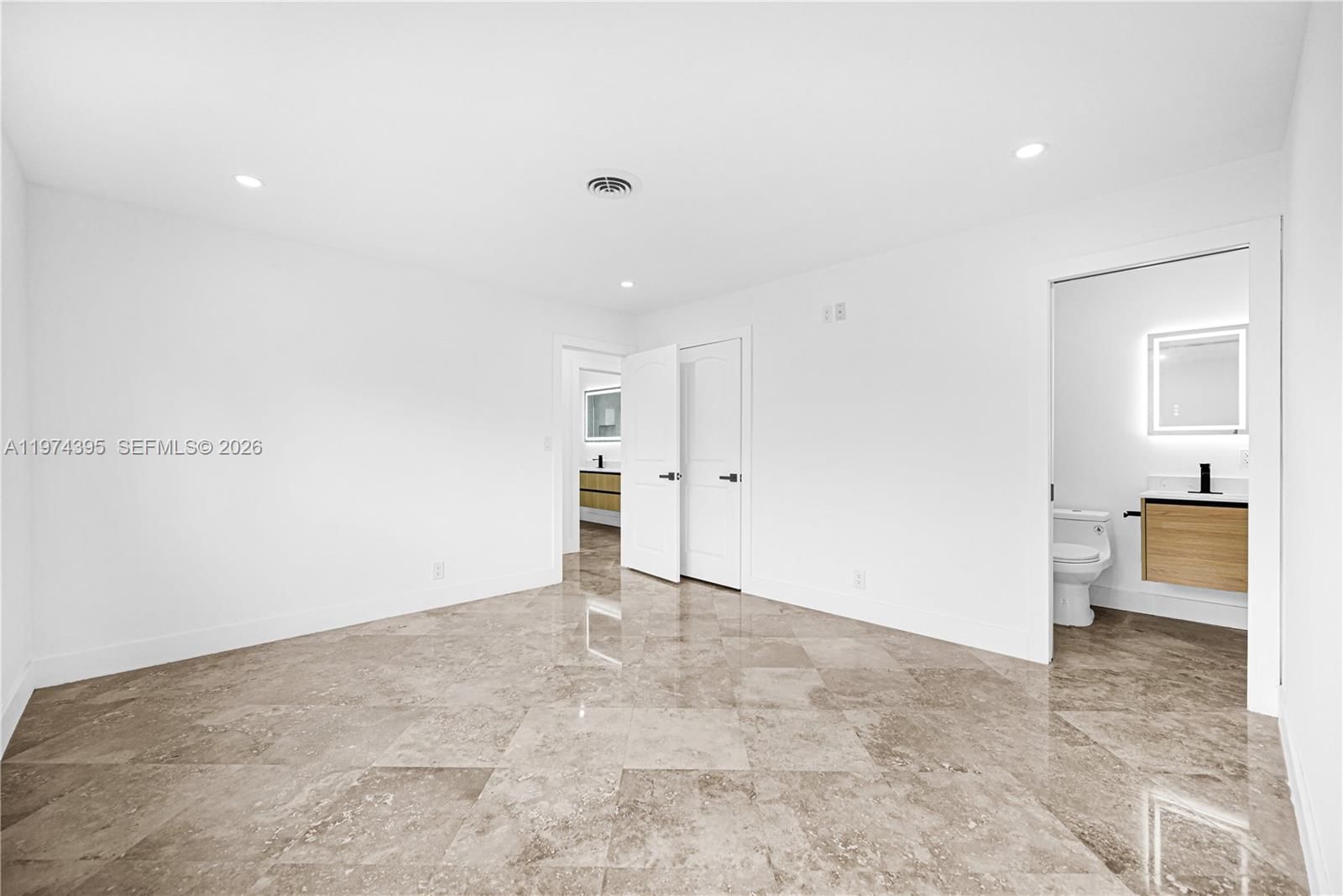 5510 NE 18TH AVE - 20