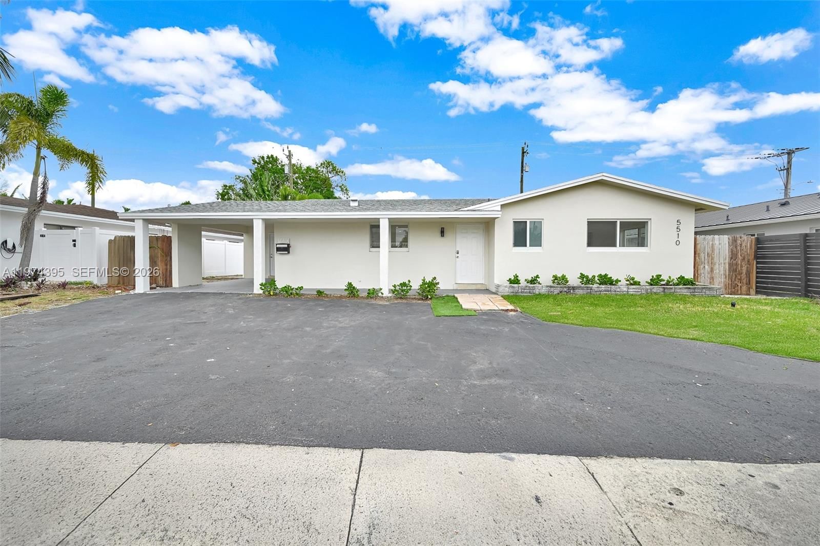 5510 NE 18TH AVE - 6