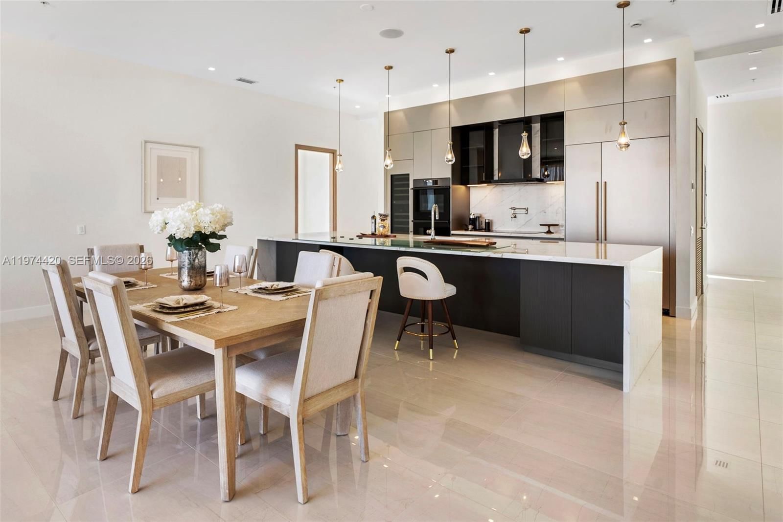 246 NE 6TH AVE, Unit PH - 13